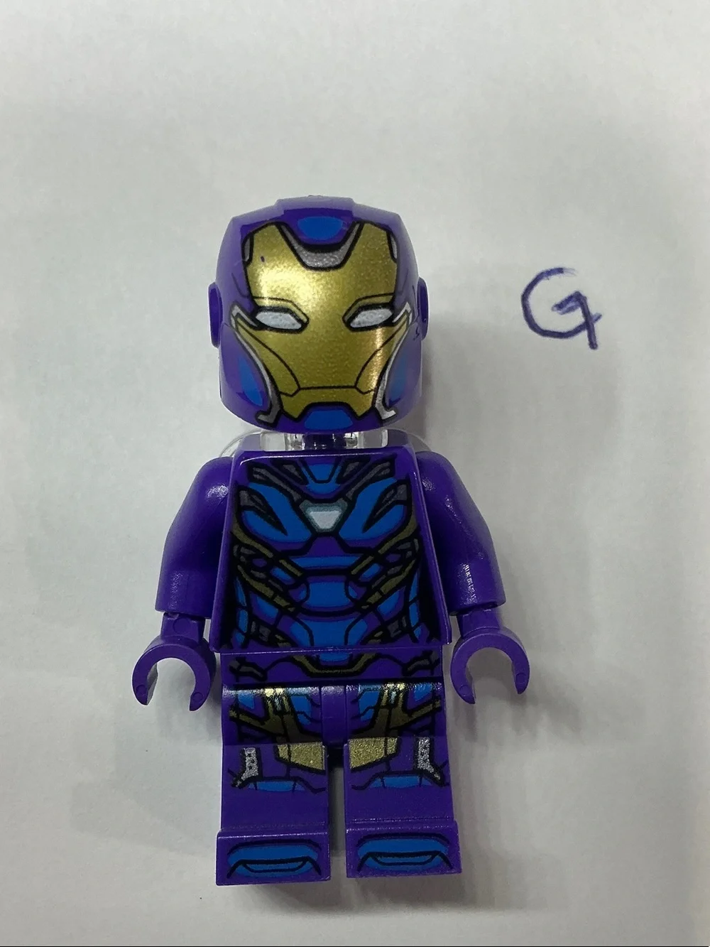 the authentic LEGO Marvel Avengers Rescue (Pepper Potts) Minifigure